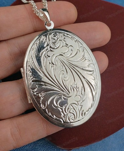 Vintage style repousse - style,
