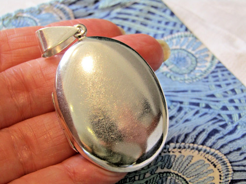 Locket oval large - oval,